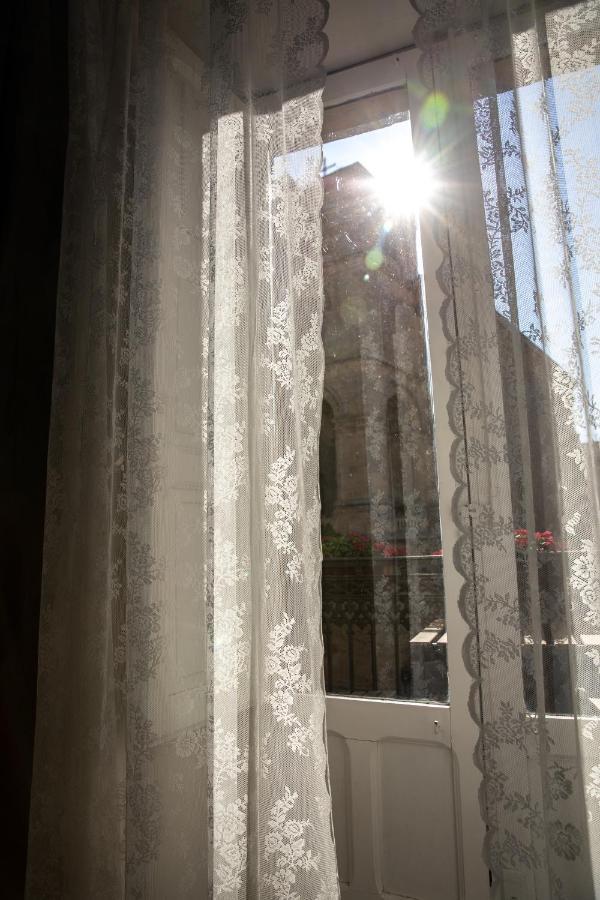 エンナLa Casa Sulla Piazzaアパートメント エクステリア 写真