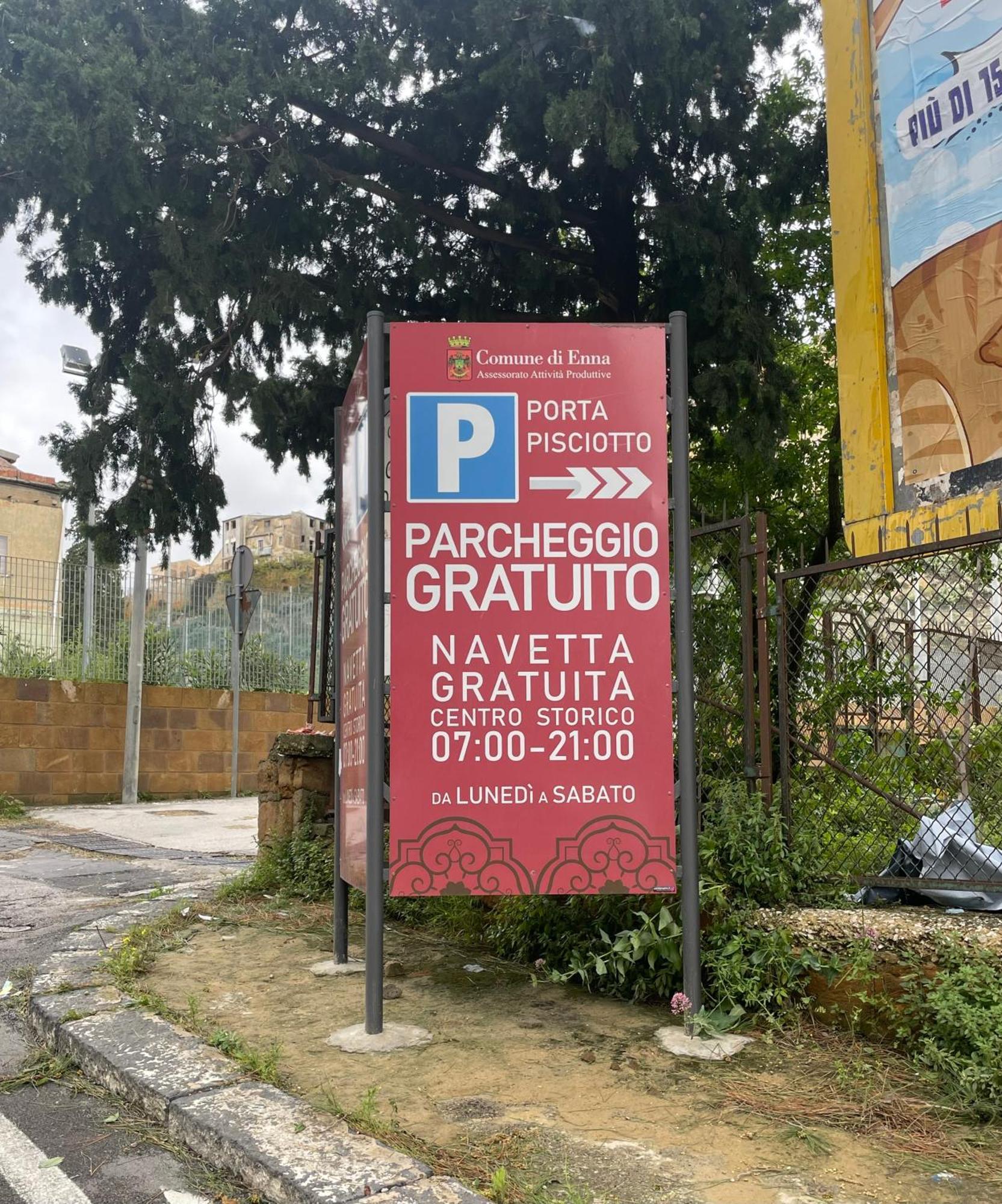 エンナLa Casa Sulla Piazzaアパートメント エクステリア 写真